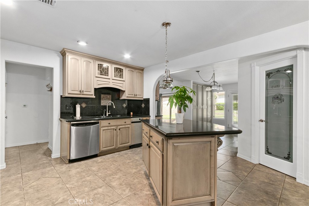 MLS #IG25191550 image #6