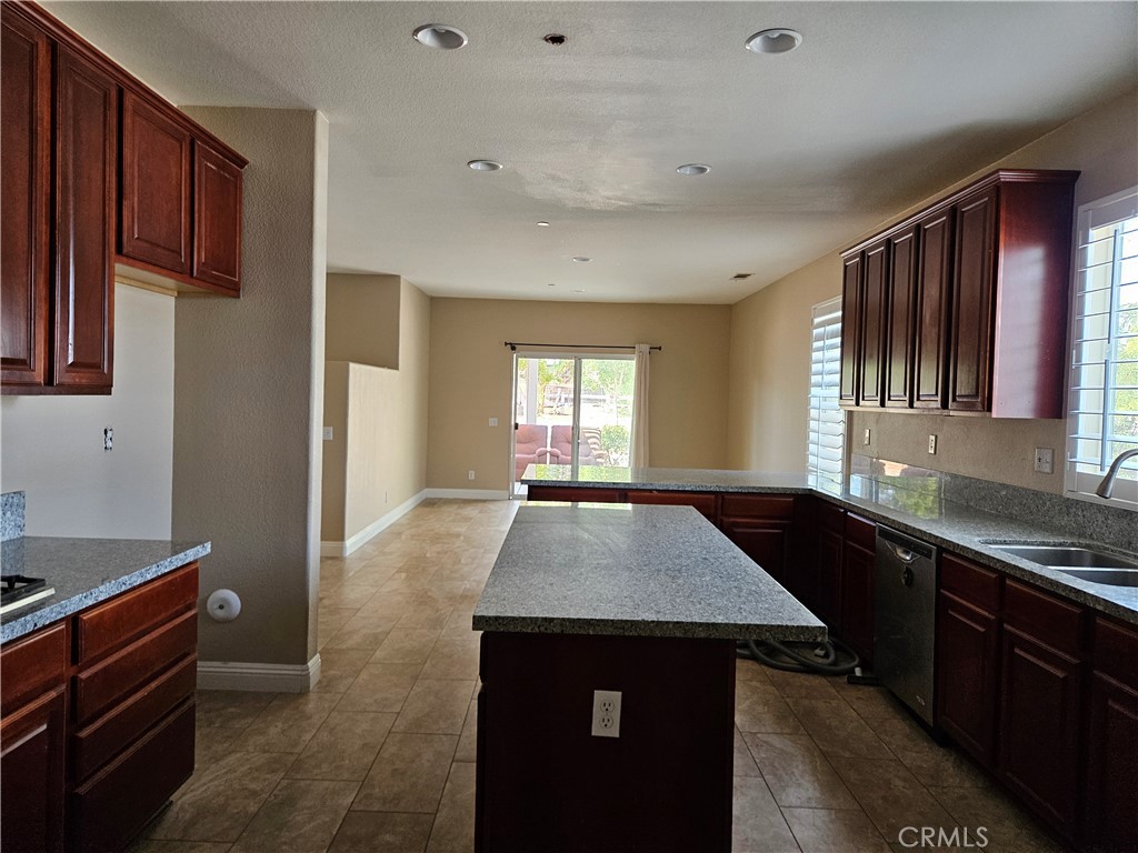 MLS #IG25192889 image #10