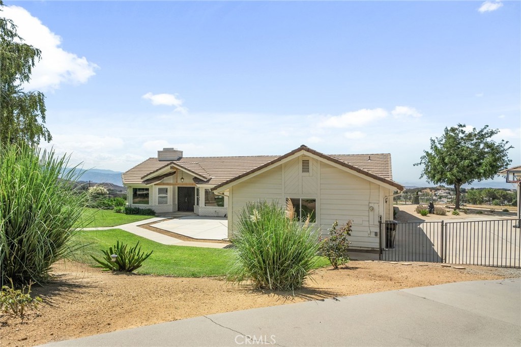 MLS #IG25193139 image #1