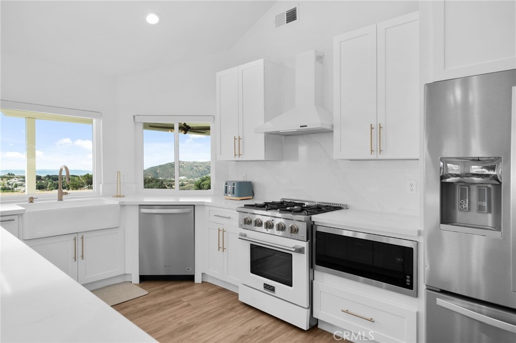 MLS #IG25193139 image #10