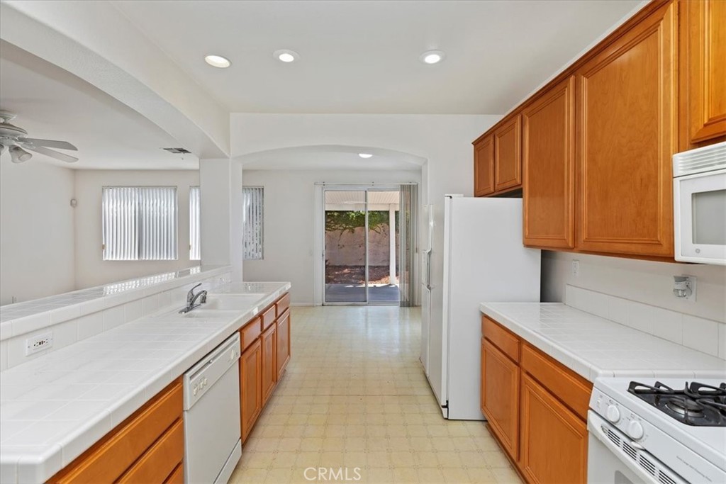 MLS #IG25193274 image #16