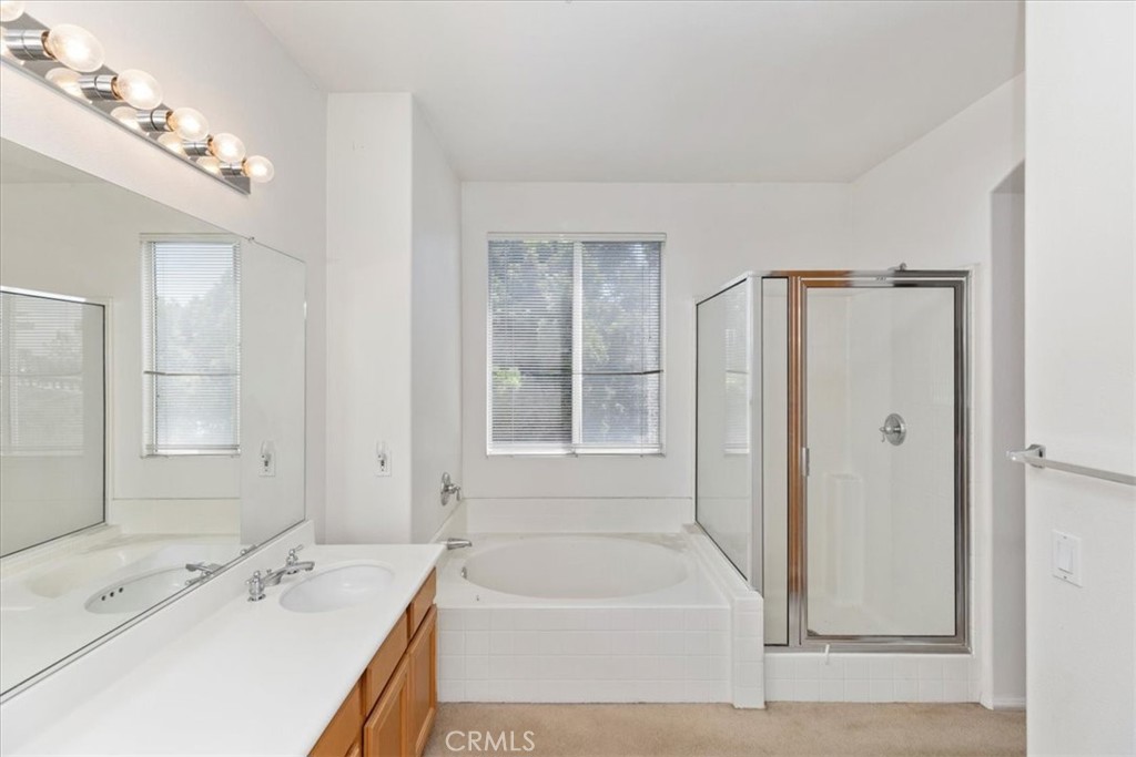 MLS #IG25193274 image #30