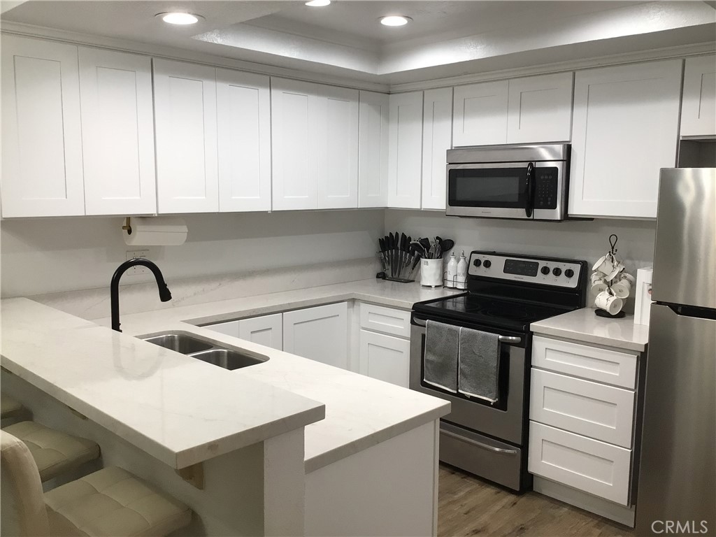 MLS #IG25193650 image #1