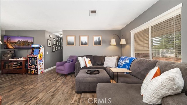 MLS #IG25197825 image #1