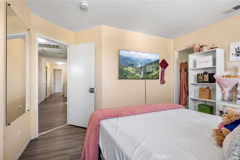 MLS #IG25213102 image #28