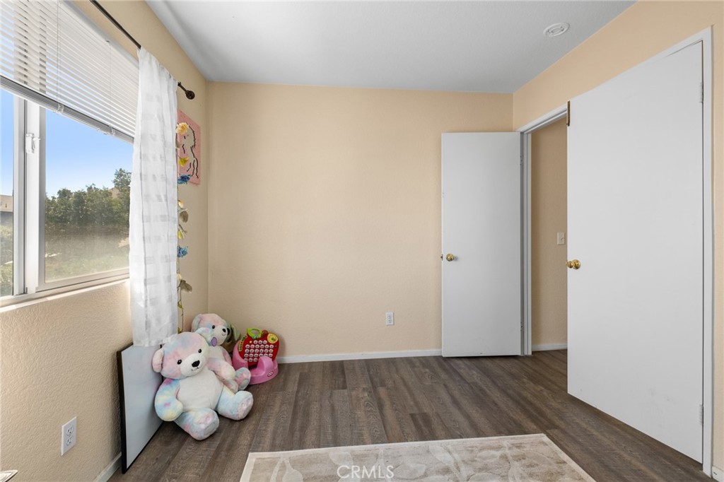 MLS #IG25213102 image #31