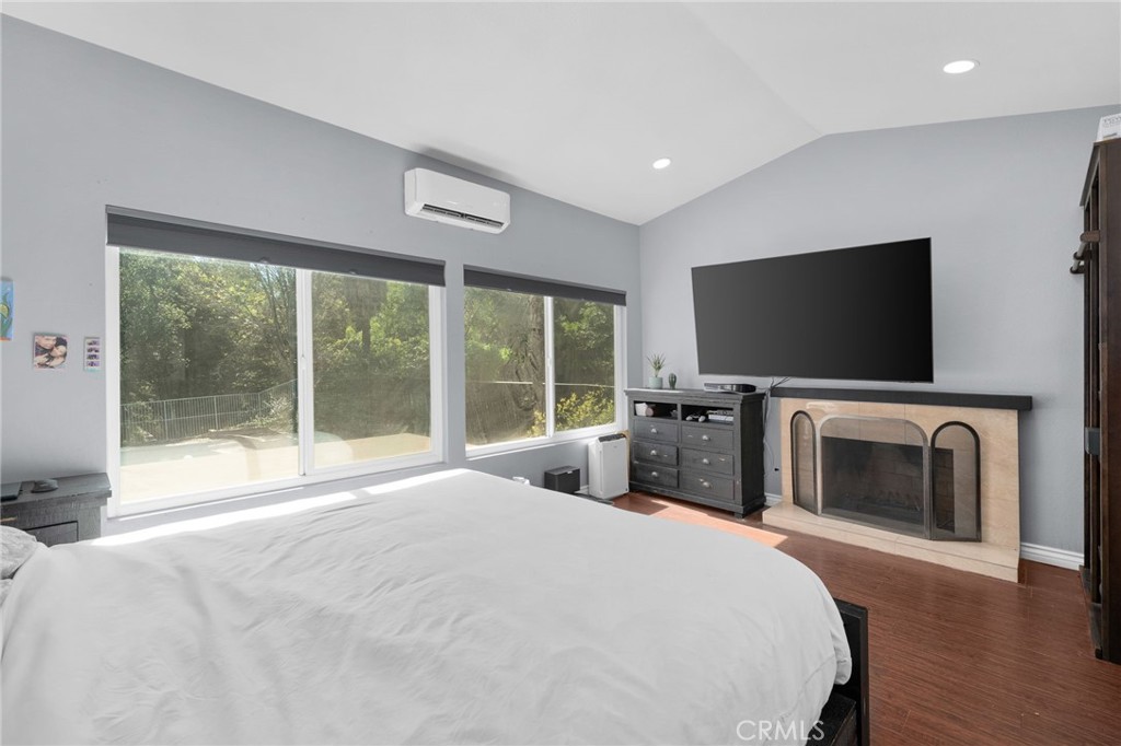 MLS #IG25214988 image #27