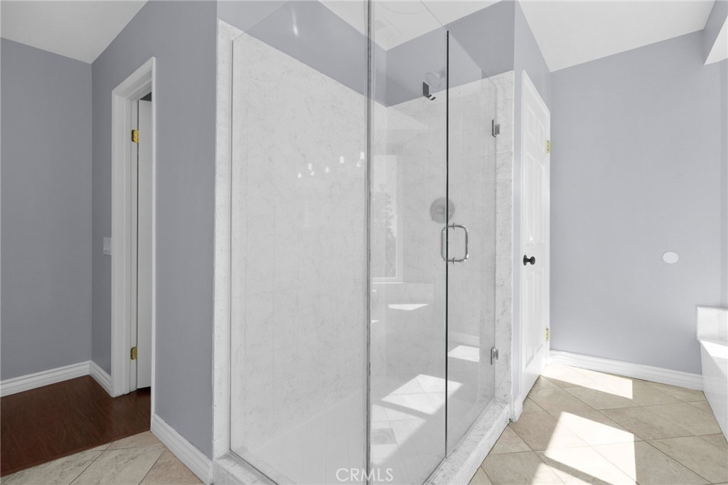 MLS #IG25214988 image #32