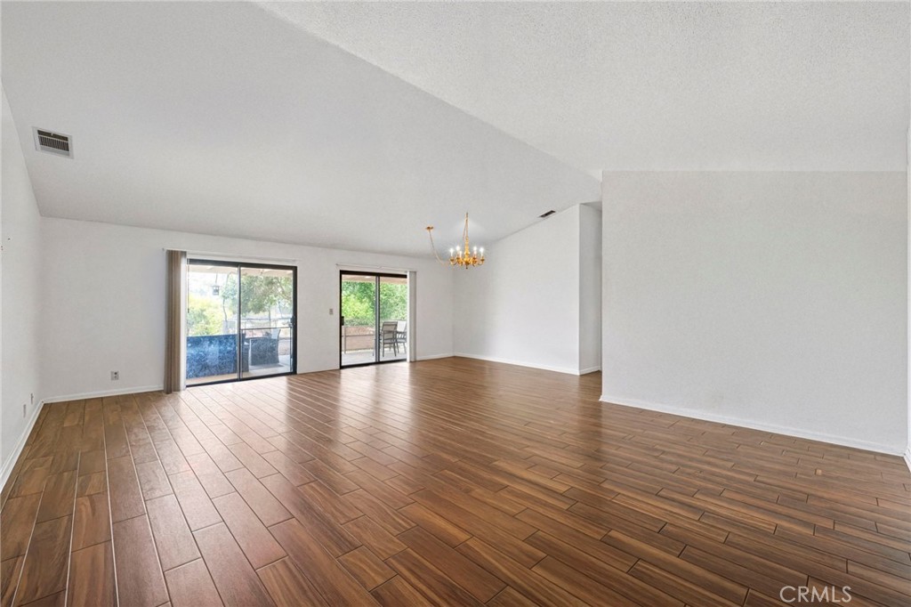 MLS #IG25215152 image #10