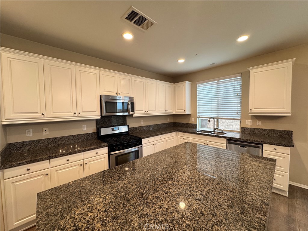 MLS #IG25217040 image #1