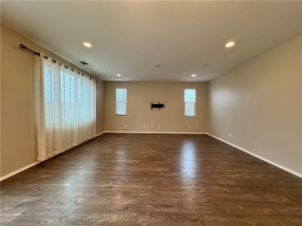 MLS #IG25217040 image #2