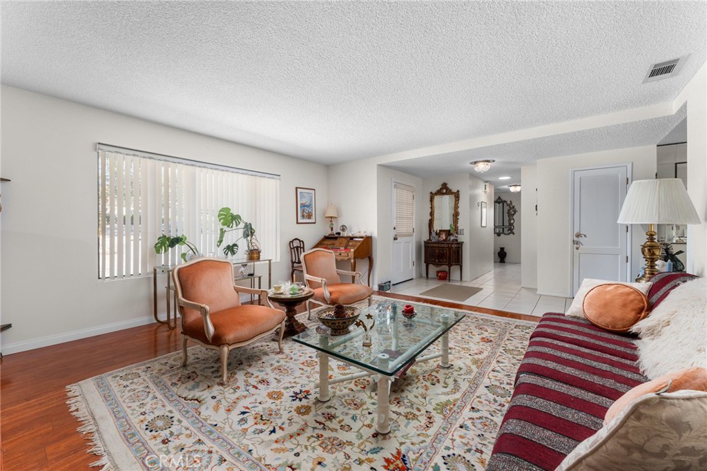 MLS #IG25217102 image #35