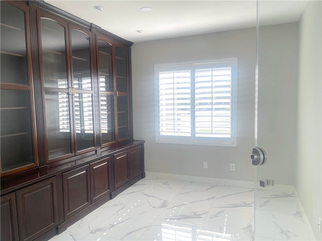 MLS #IG25218042 image #17