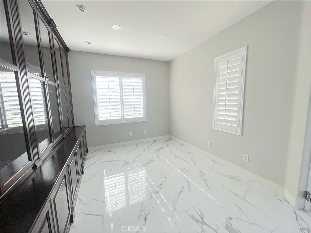 MLS #IG25218042 image #18