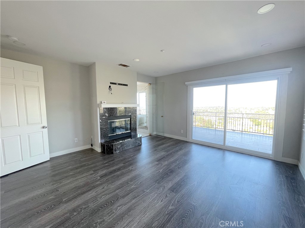 MLS #IG25218042 image #30