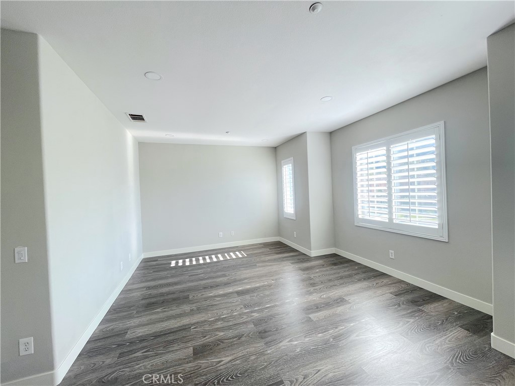 MLS #IG25218042 image #41