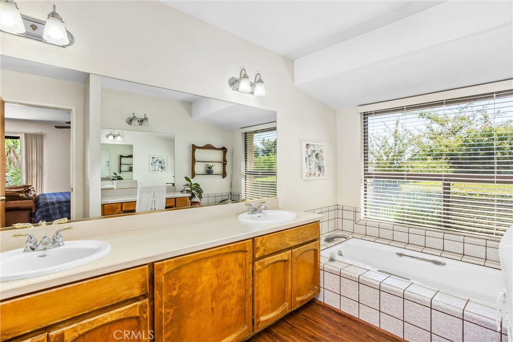 MLS #IG25218221 image #28