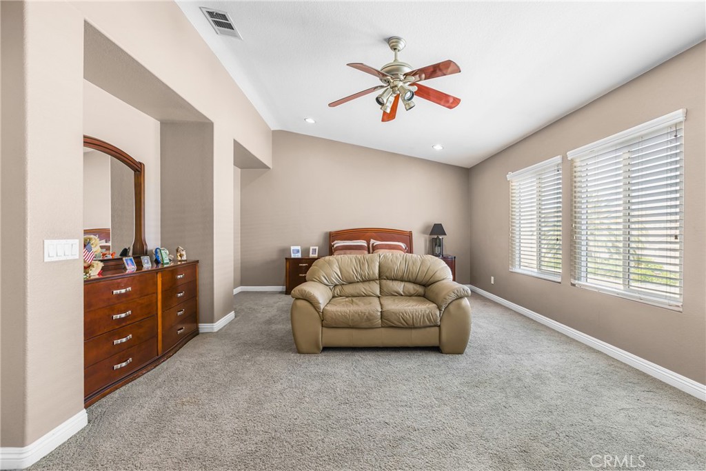 MLS #IG25219686 image #24