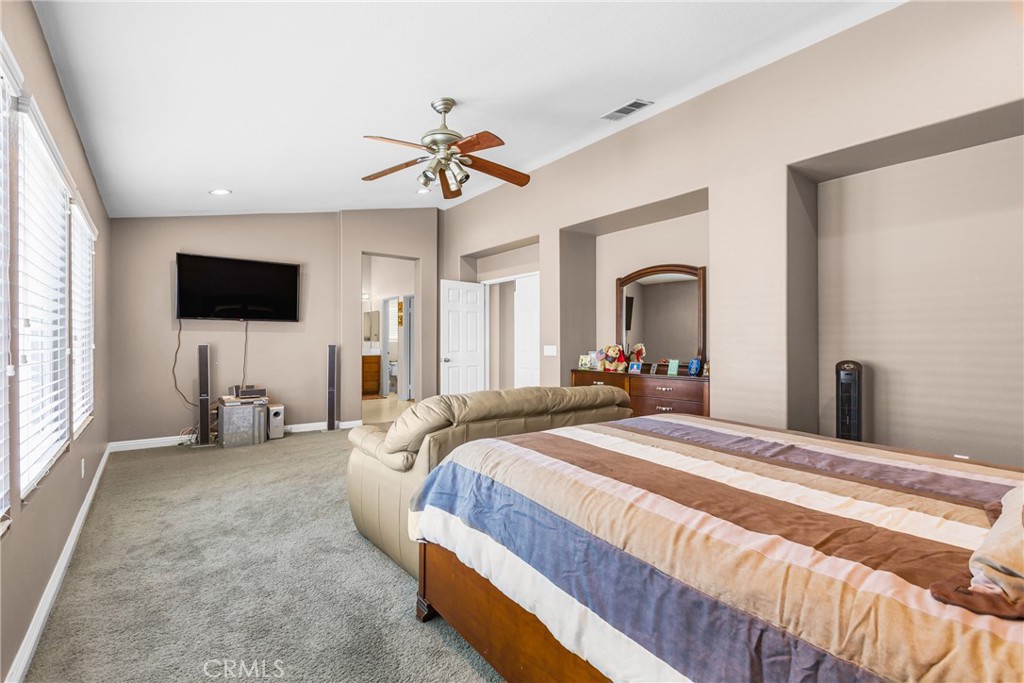 MLS #IG25219686 image #25