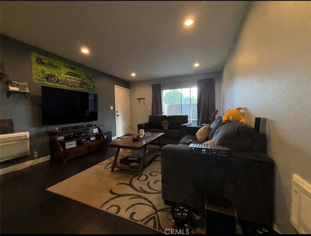 MLS #IG25220629 image #2