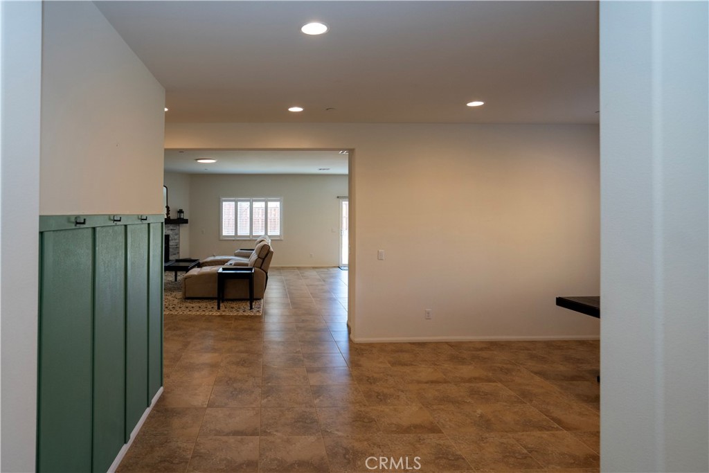 MLS #IG25221805 image #1