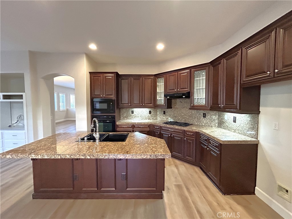 MLS #IG25221964 image #2