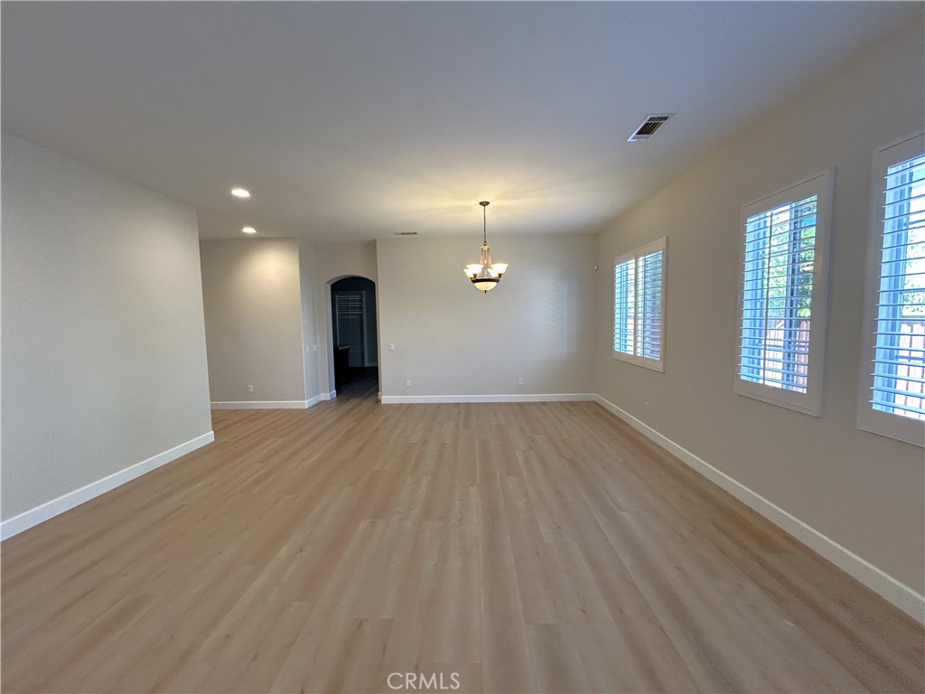 MLS #IG25221964 image #6