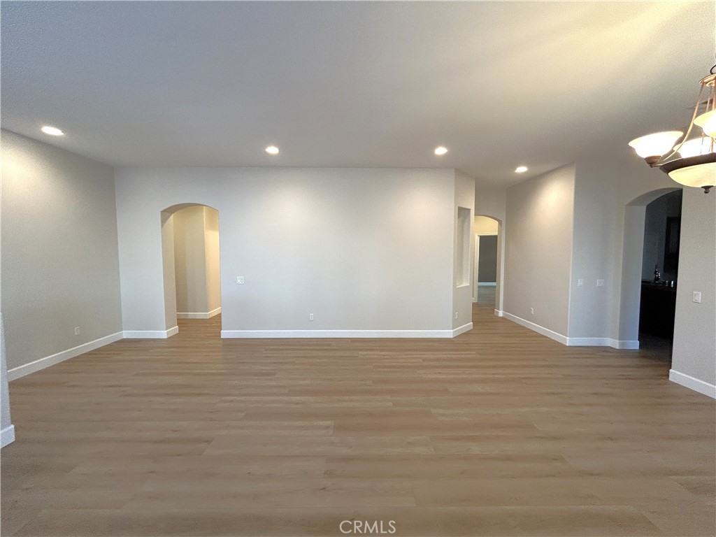 MLS #IG25221964 image #8