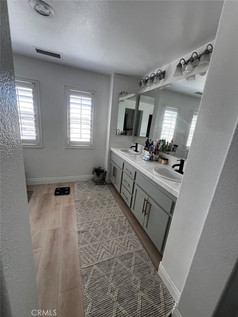 MLS #IG25223629 image #22