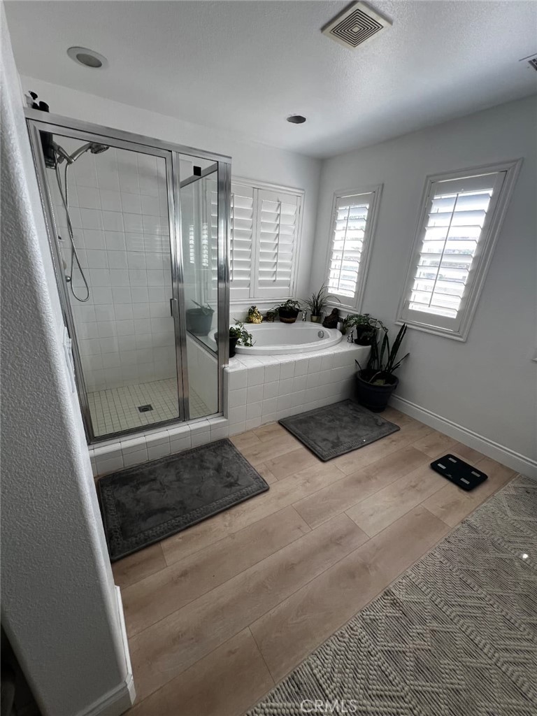 MLS #IG25223629 image #23