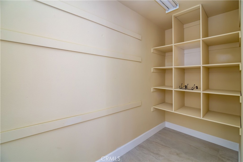 MLS #IG25224249 image #36