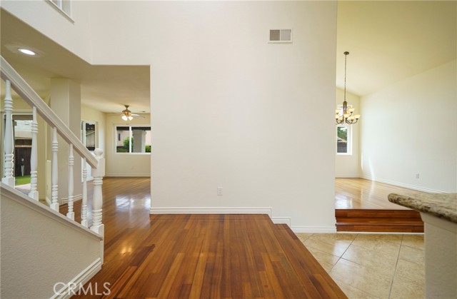 MLS #IG25224440 image #11