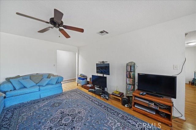 MLS #IG25225196 image #25