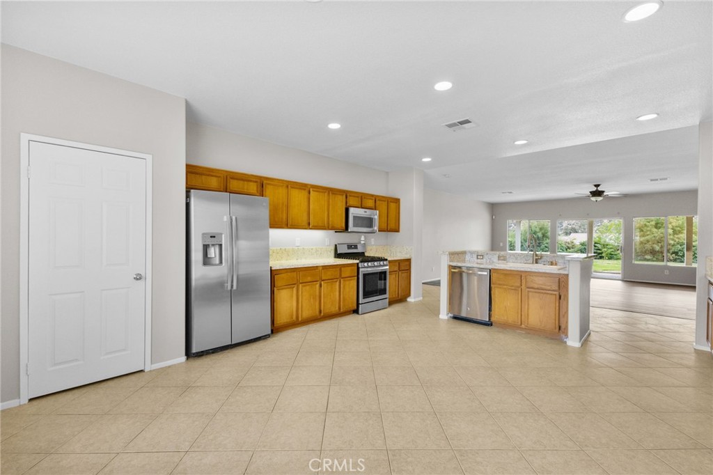 MLS #IG25231368 image #16