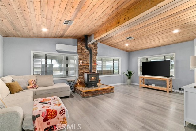MLS #IG25232344 image #8