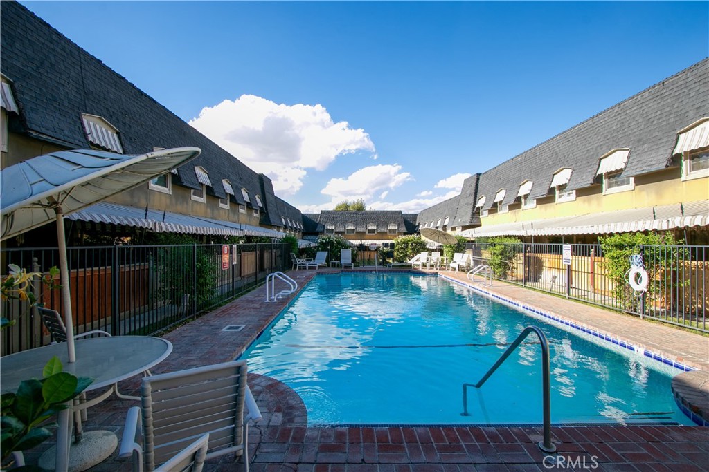 MLS #IG25234811 image #31