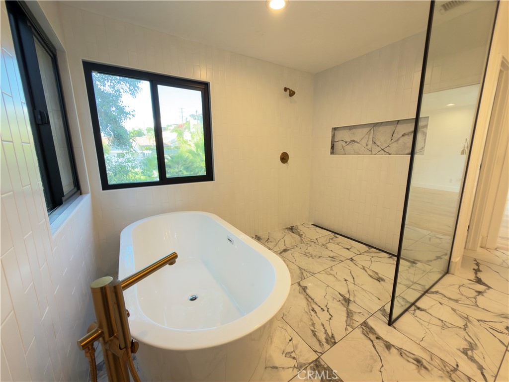 MLS #IG25236682 image #33