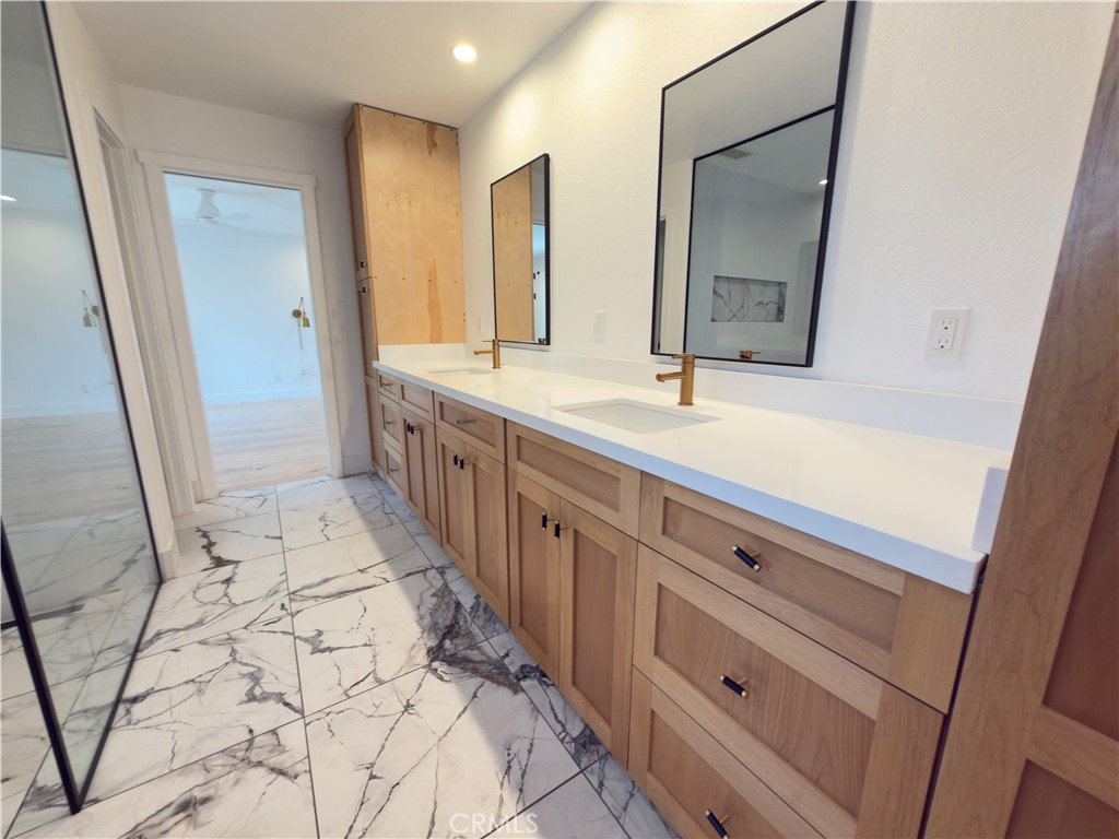 MLS #IG25236682 image #34