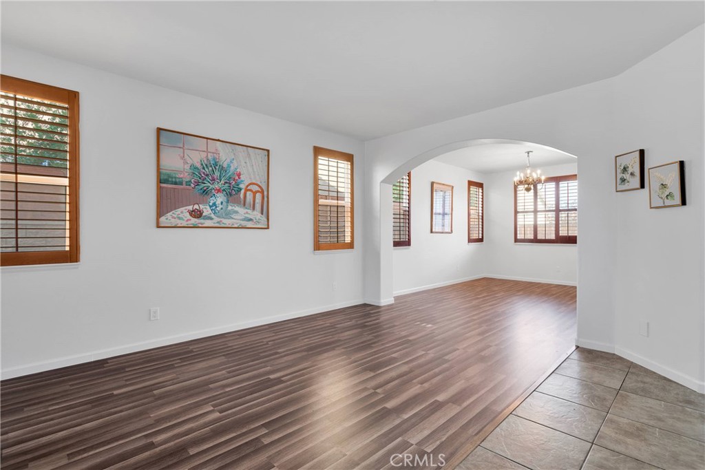 MLS #IG25238988 image #1