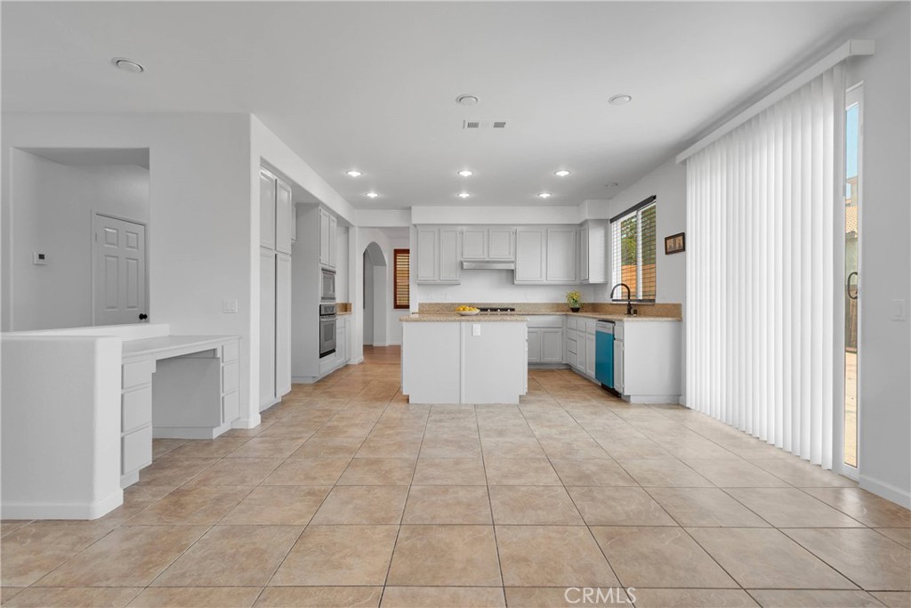 MLS #IG25238988 image #17