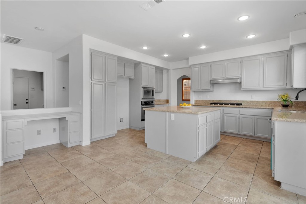 MLS #IG25238988 image #20