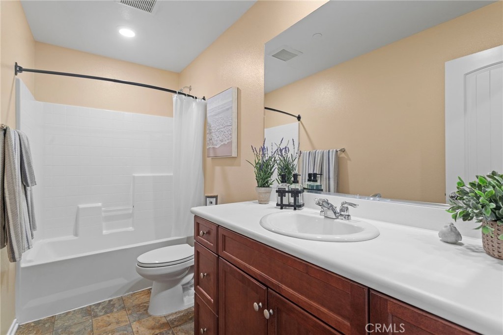 MLS #IG25239446 image #22