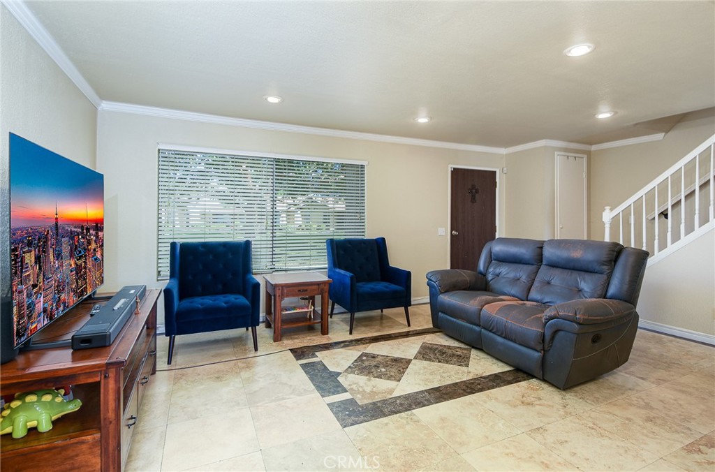 MLS #IG25241593 image #5