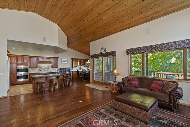 MLS #IG25241984 image #9