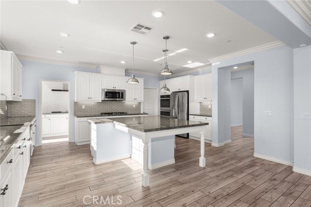 MLS #IG25242161 image #21