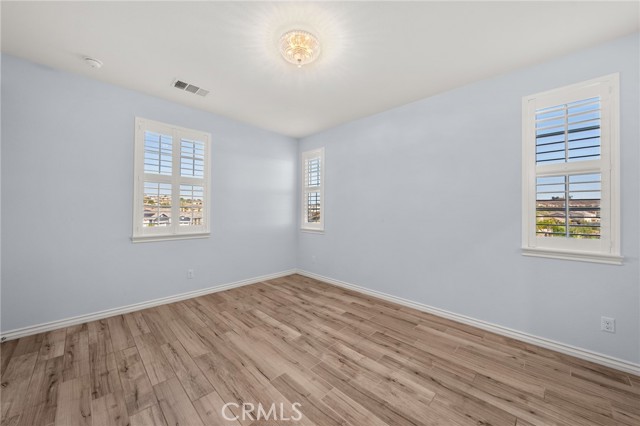 MLS #IG25242161 image #28