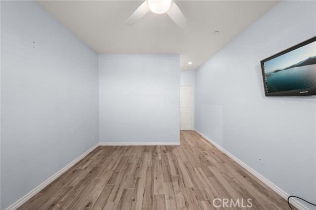 MLS #IG25242161 image #35