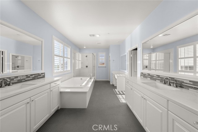 MLS #IG25242161 image #44