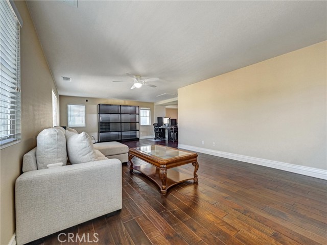 MLS #IG25242959 image #32