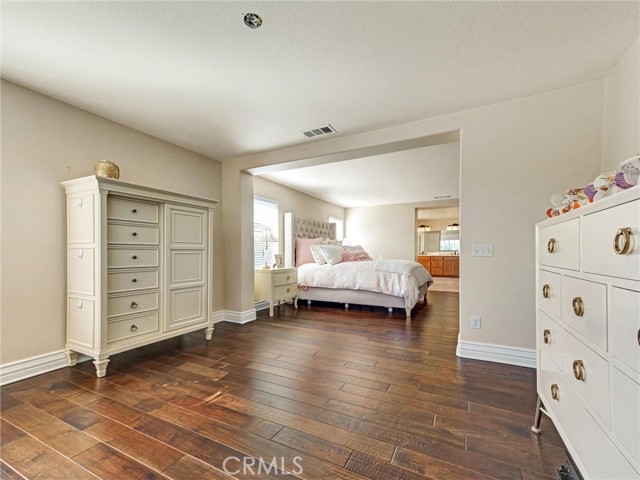 MLS #IG25242959 image #44